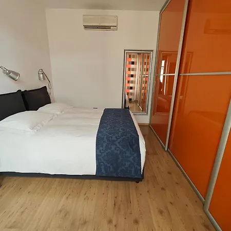 La Casetta Bed & Breakfast 4*