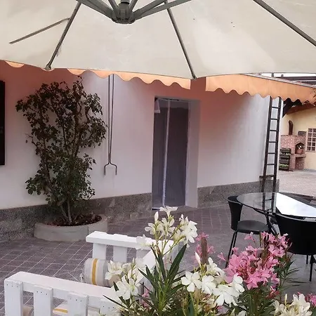 Nocleg ze śniadaniem La Casetta 4*